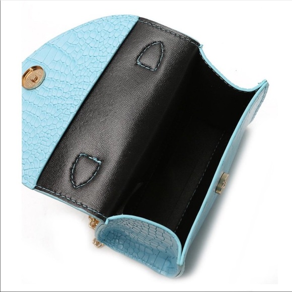 Mini croc embossed chain satchel bag - Picture 3 of 3